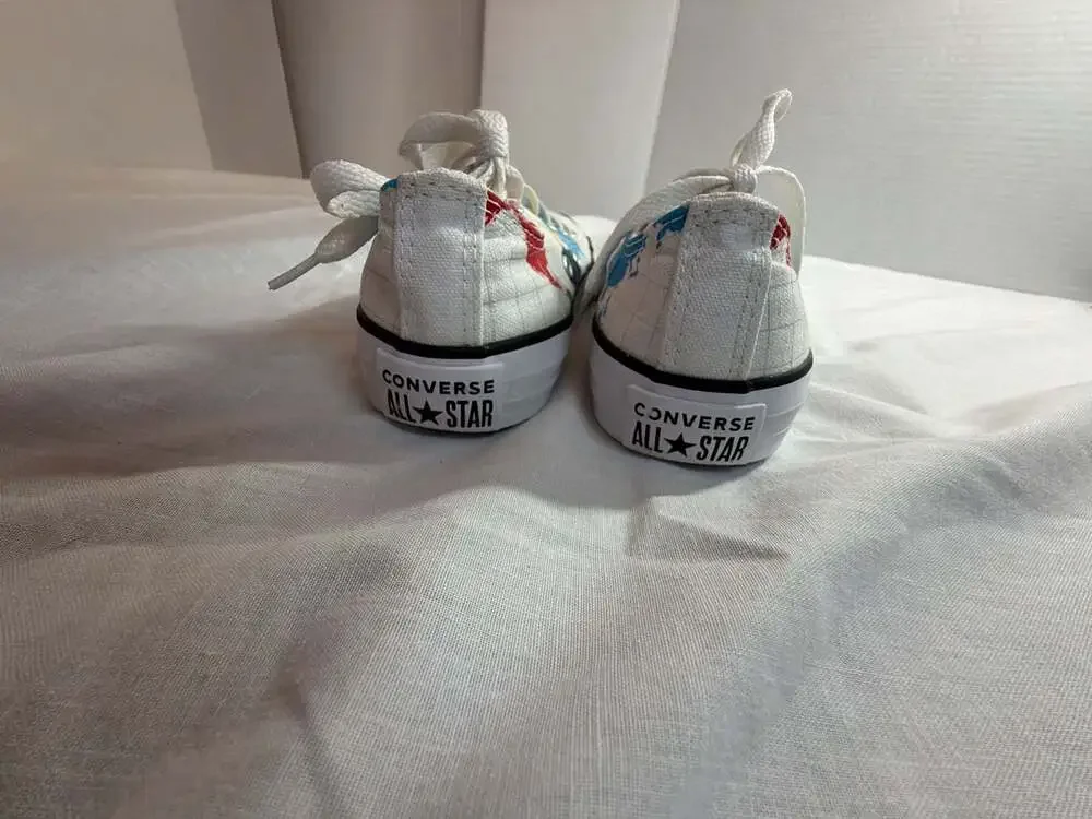 Converse All Star Chuck Taylor Low Top Sneakers Size 13